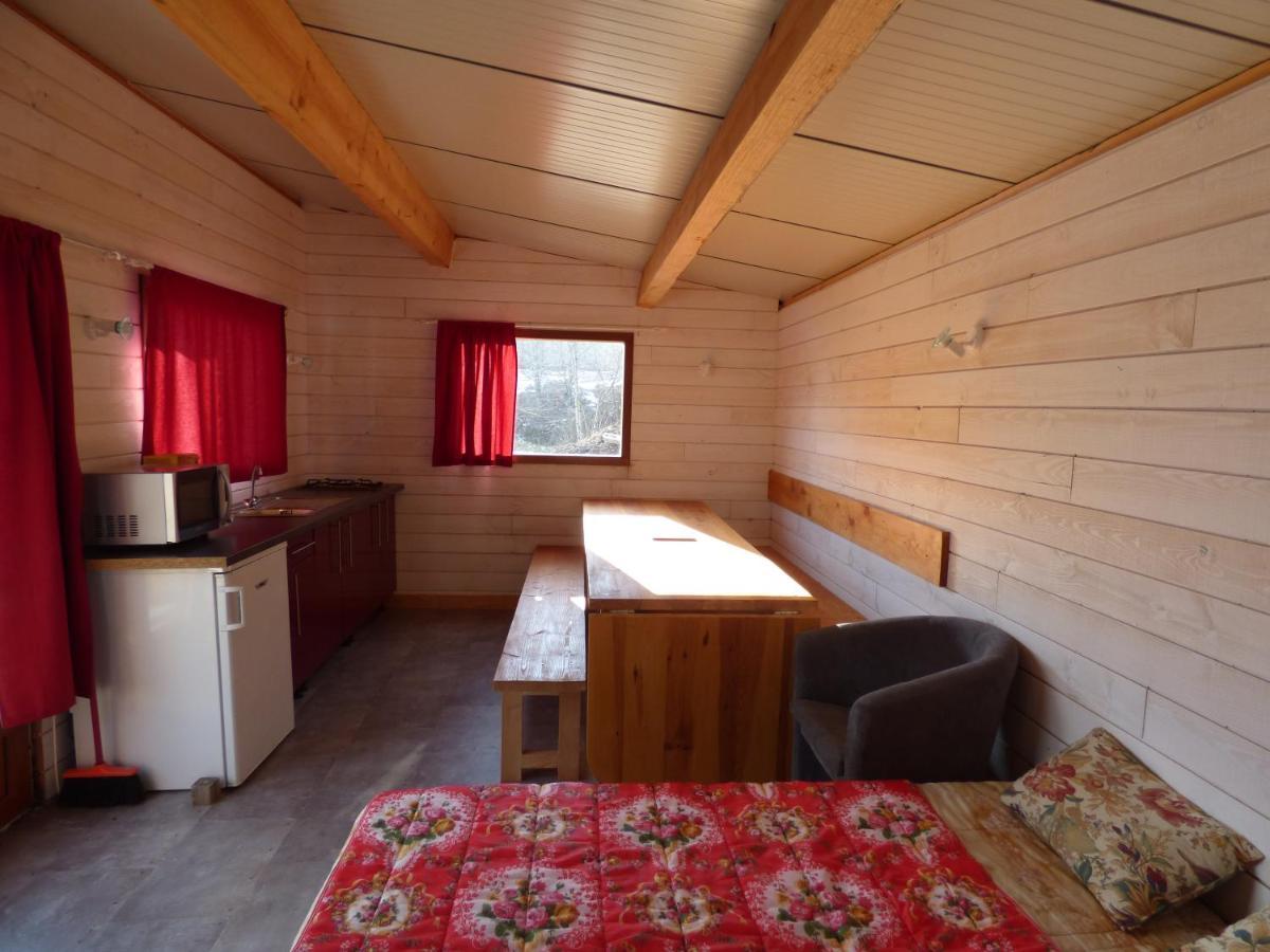 Chalet 2 Personnes Mialanes Zewnętrze zdjęcie